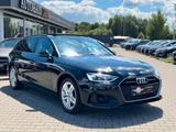 Audi A4 Avant 40TFSI S-TRONIC"ADVANCED"PANO*AMBIENTE* - Audi A4 Ambiente mit Benzin-Antrieb