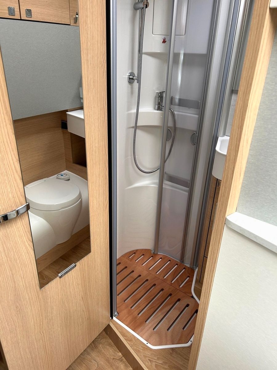 Fahrzeugabbildung HYMER / ERIBA / HYMERCAR Hymer BMC 580-T Hymer B-MC T 580