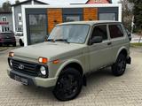 Lada Taiga Lada 4x4 *SHZ*AHK*64TKM* - gebrauchte Lada SUV & Geländewagen