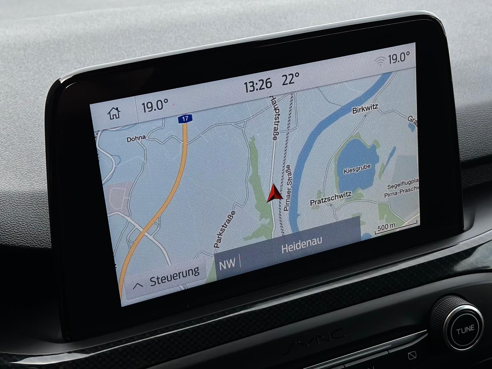 FORD Focus 1.0 EB ST LINE BLACK * SHZ#LF#FH#NAVI#TEMP - Image 12
