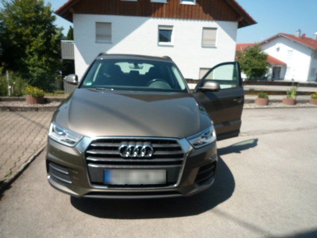 Image of Audi Q3