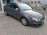 Volkswagen VOLKSWAGEN PASSAT 2.0 TDI DPF HIGHLINE UNICO PRO - Volkswagen Passat aus 2008: TDI
