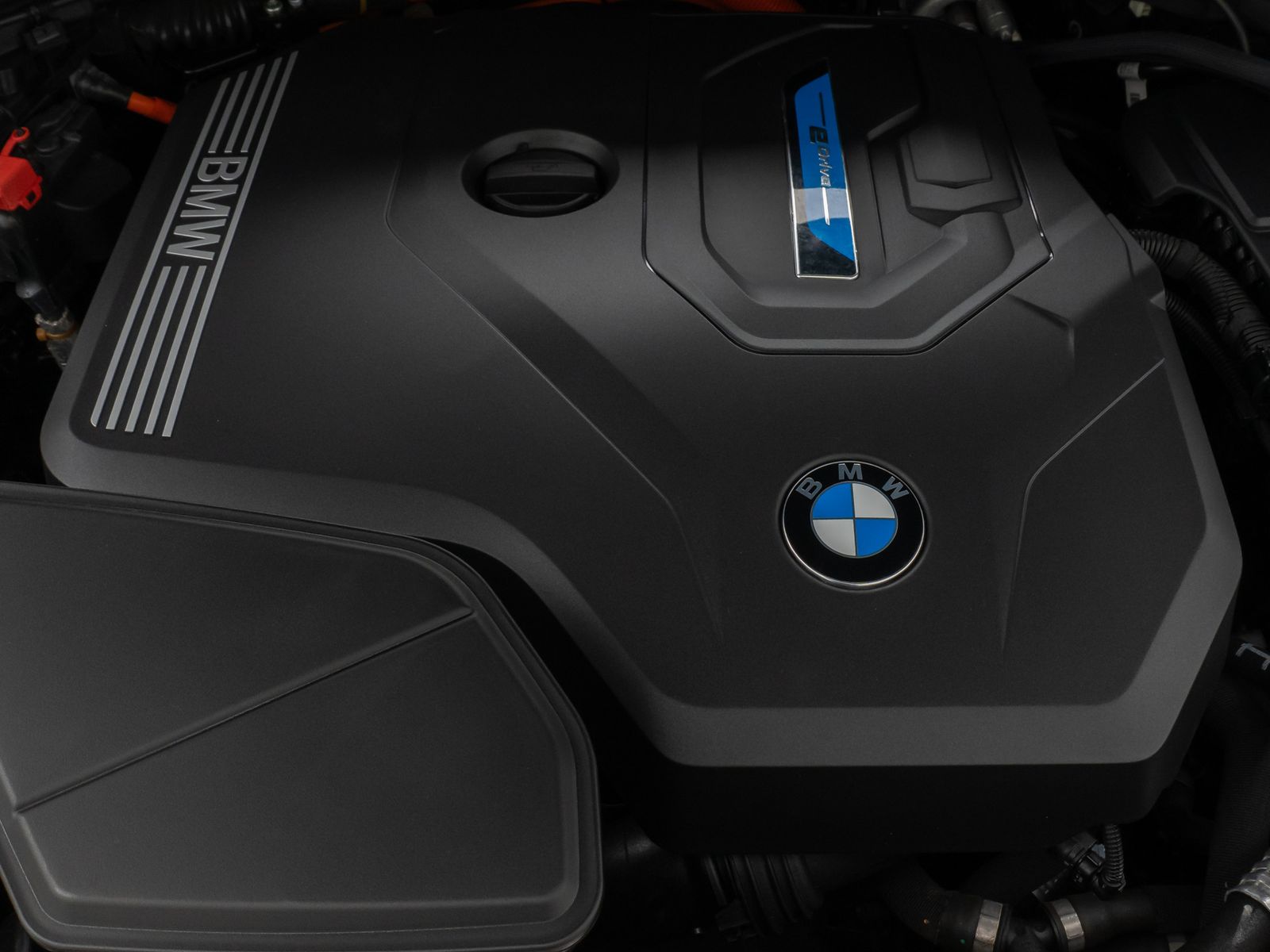 Fahrzeugabbildung BMW X3 xD30e Kamera DAB HiFi Komfort MSport 19Zoll