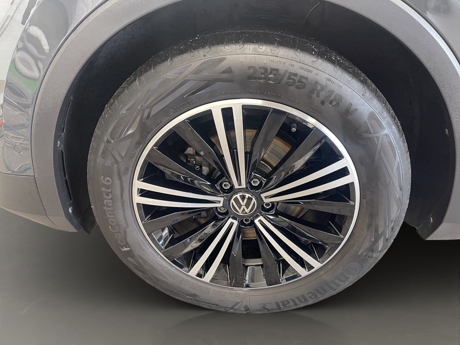 Volkswagen Tiguan - Bild 8