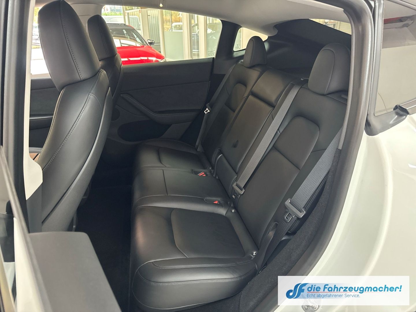 Fahrzeugabbildung Tesla Model Y RWD Panorama Navi Soundsystem LED ACC WL