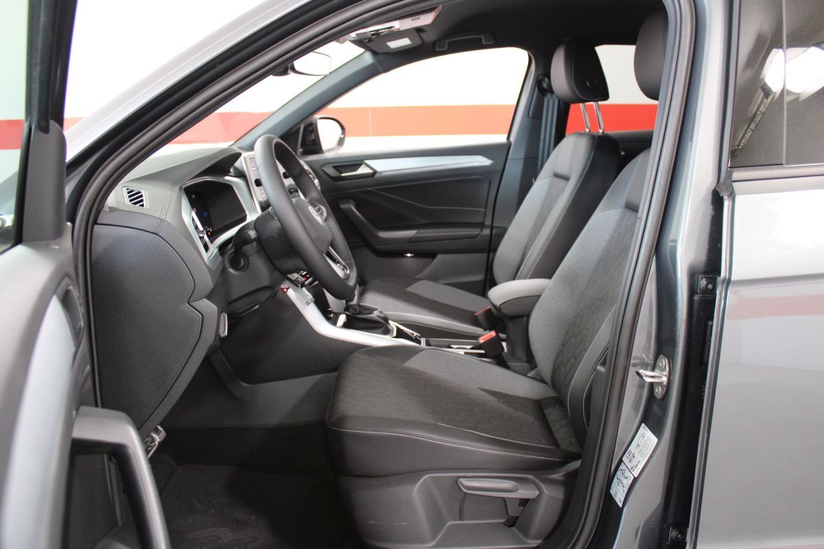 Volkswagen T-Roc - Bild 11