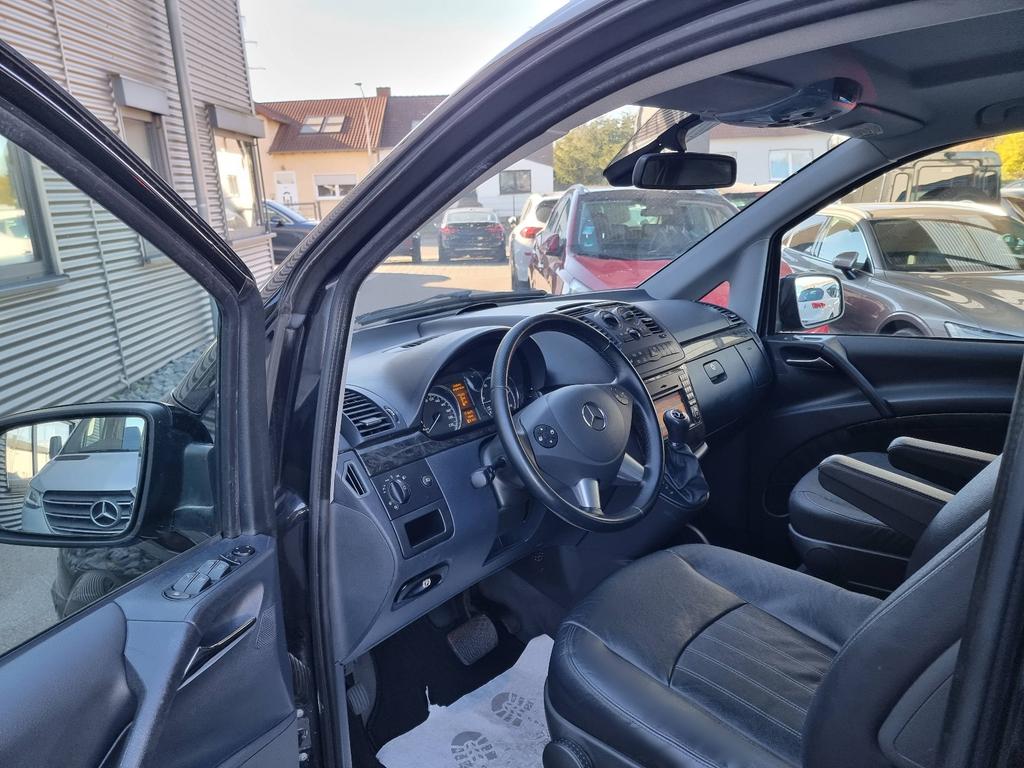 Mercedes-Benz Viano