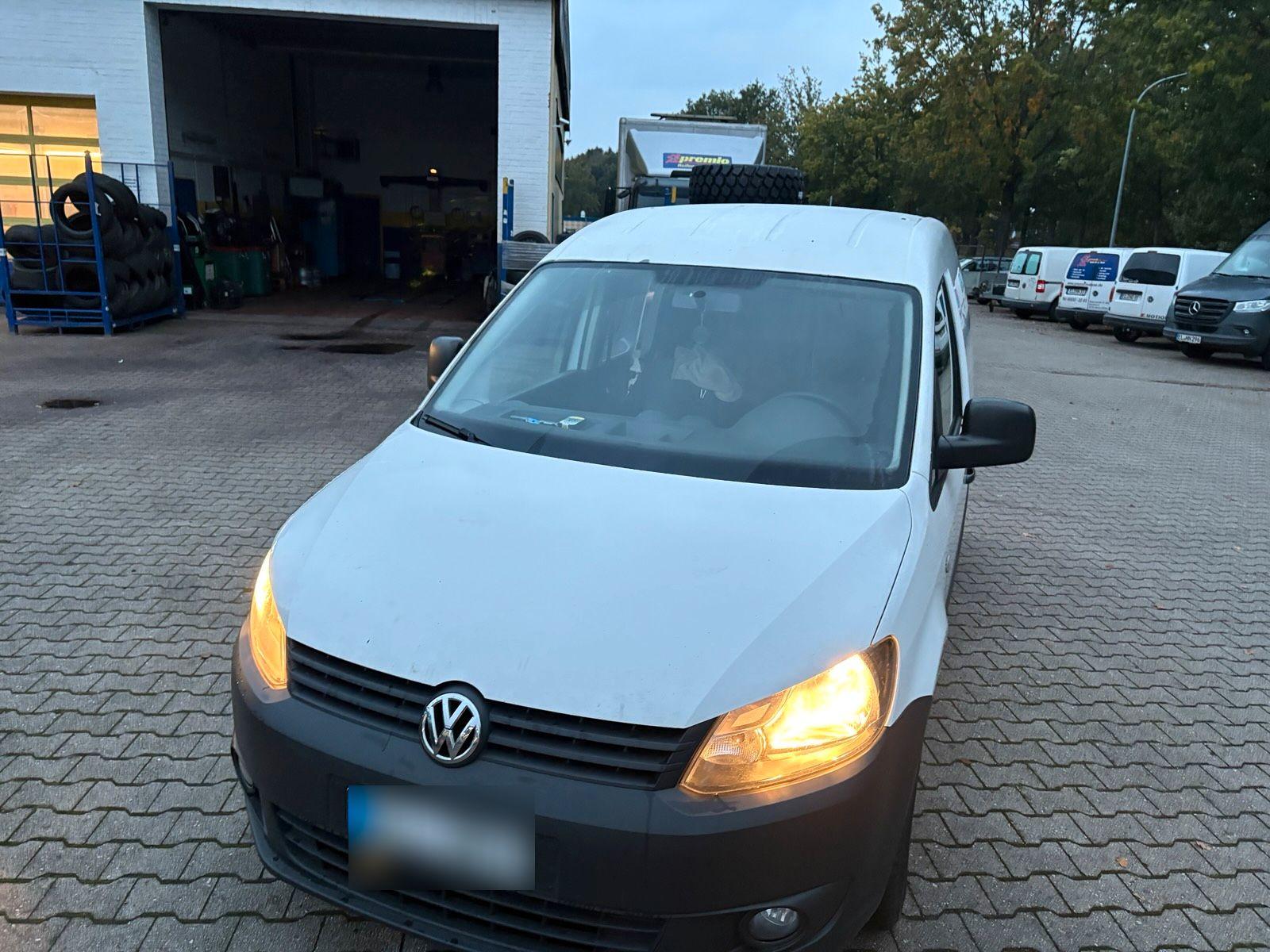Volkswagen Caddy, 2011