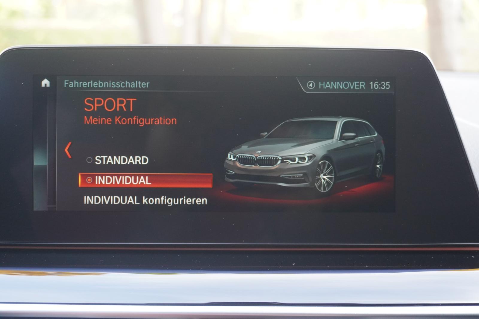 BMW 520i Sport Line Aut. Panorama ACC Kamera Head-Up