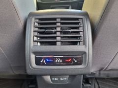 Fahrzeugabbildung Volkswagen Golf VIII Var. Alltrack 4M Finanzierung 299€/mtl