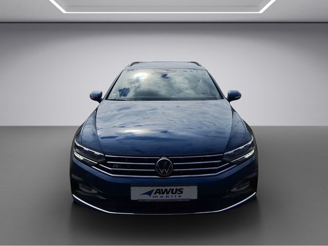 Passat Variant 4Motion 2.0 TDI R-line Navigation