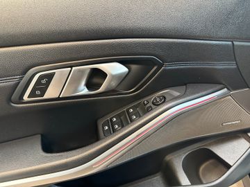 MYAUTOCENTER – Gebraucht- und Jahreswagen mit Werkstattservice in Pfaffenhofen BMW 330 d M Sport *Parkass*LED*Shadow*