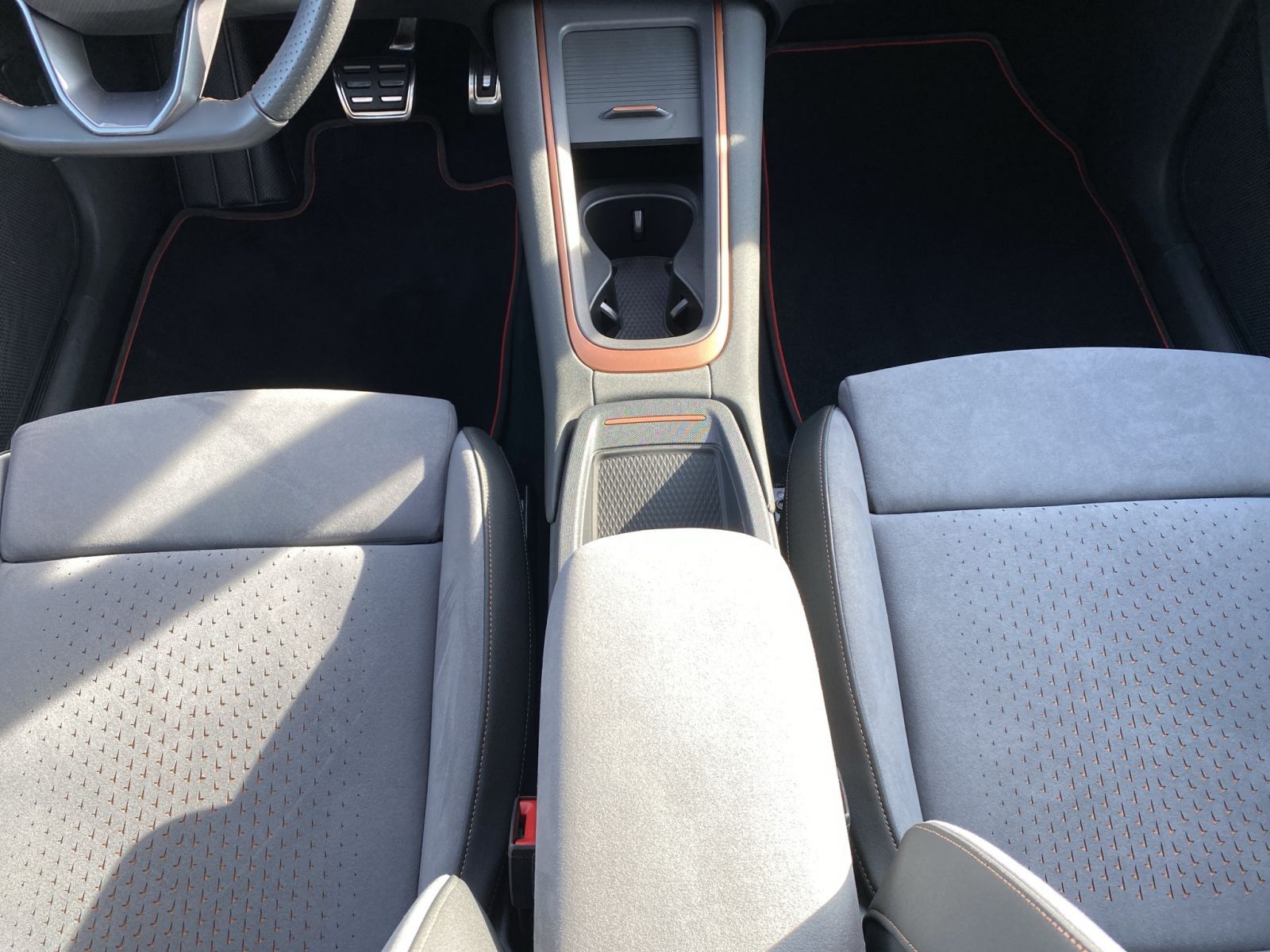 Cupra Born - Bild 16