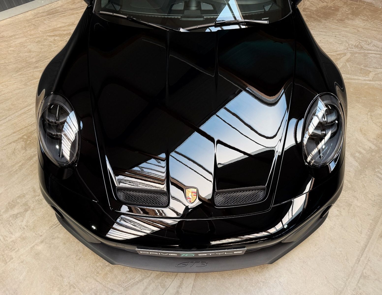 Fahrzeugabbildung Porsche GT3 + 1. Hand + 1.835 km + Lift + Carbon + BOSE