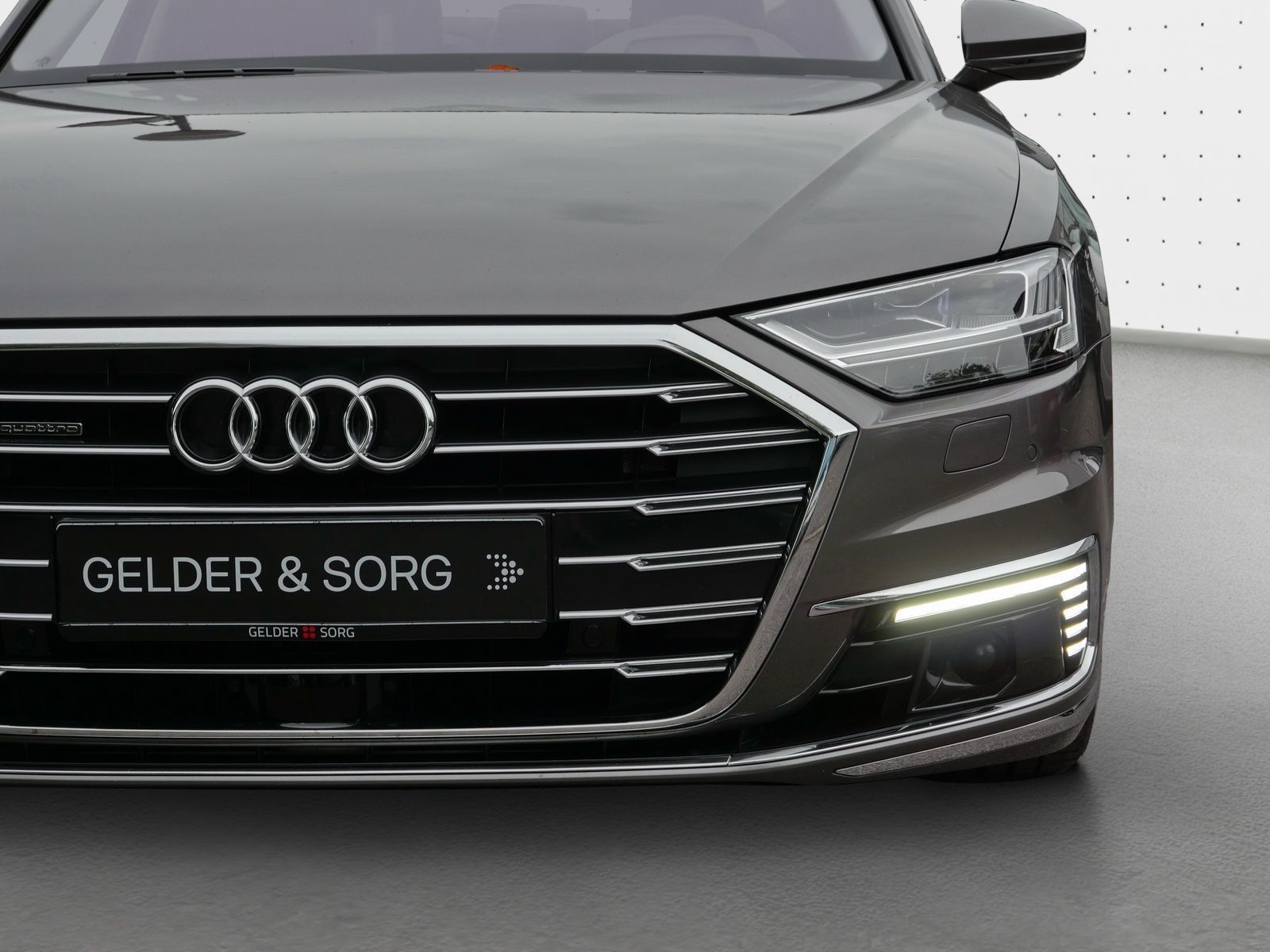 Audi A8 - Bild 13