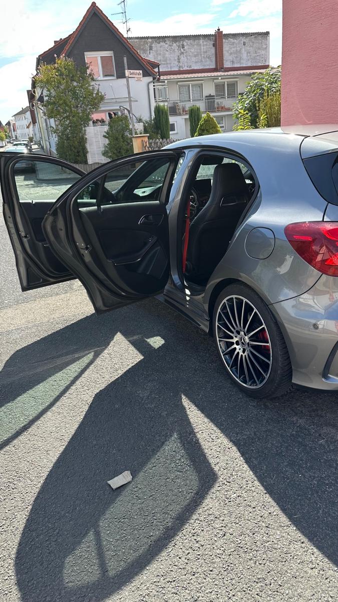 Mercedes-Benz A 250 Sport AMG Line | TÜV 08/28 &