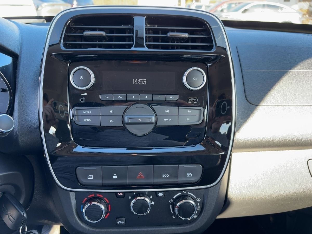 Fahrzeugabbildung Dacia Spring Essential 45 Klima Bluetooth