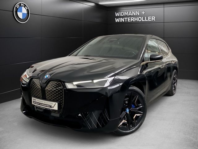 BMW iX xDrive40 Sportpaket HUD LC Prof. DA+ 22´´ H/K