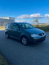 Volkswagen Touran 2.0 TDI DSG Erste Hand, TÜV. - Volkswagen Touran: Schiebetuer