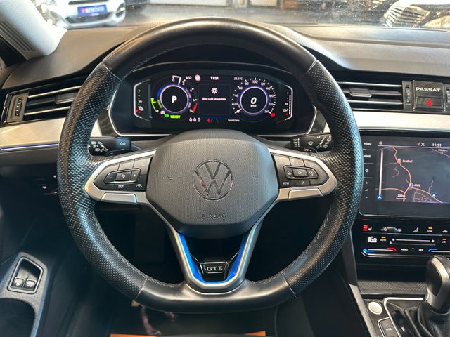Volkswagen Passat GTE *Keyless*SitzHZ(VH)*3-Zonen*Massage*