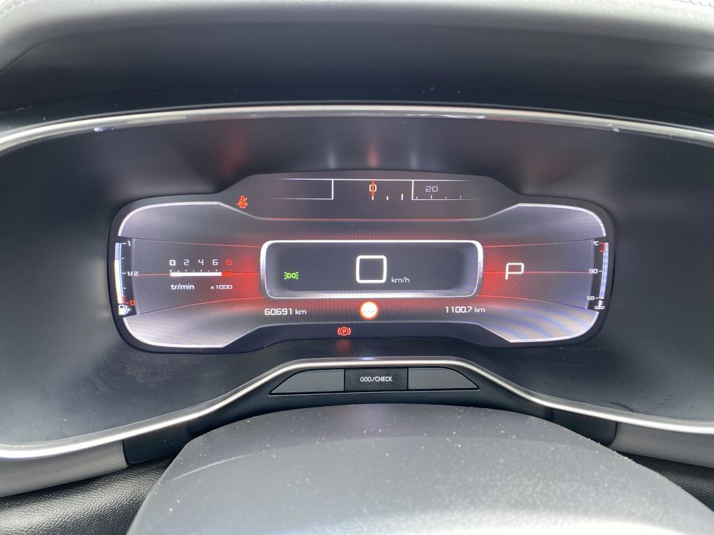 Fahrzeugabbildung Citroën C5 Aircross PT 180 S&S *Automatik* SHINE *AZV*