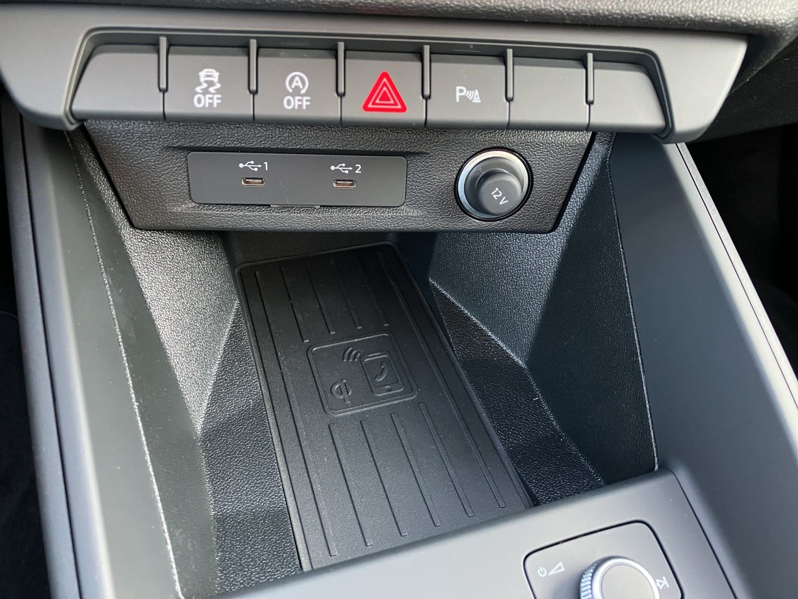 Fahrzeugabbildung Audi A1 Sportback 25 TFSI advanced LED AVC Climatroni