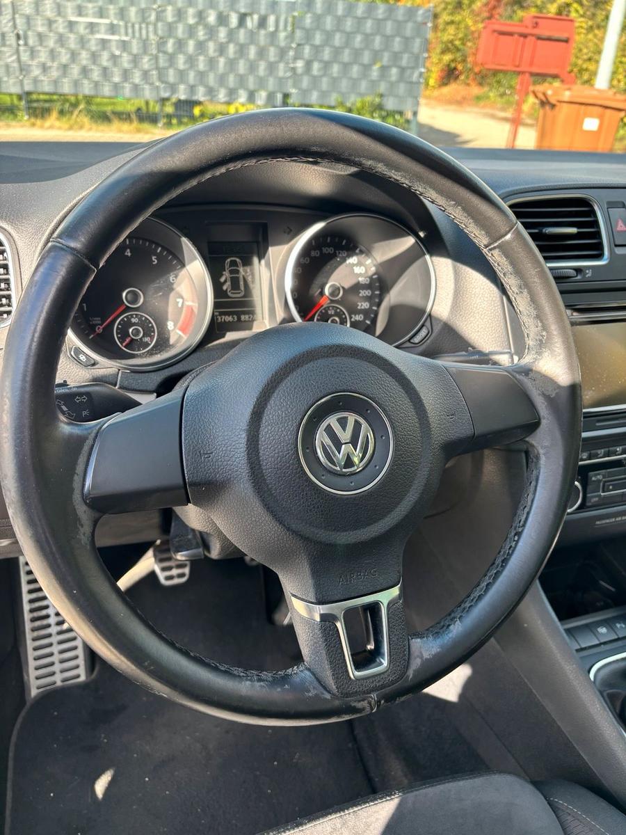 Volkswagen Golf 2012 — photo 9