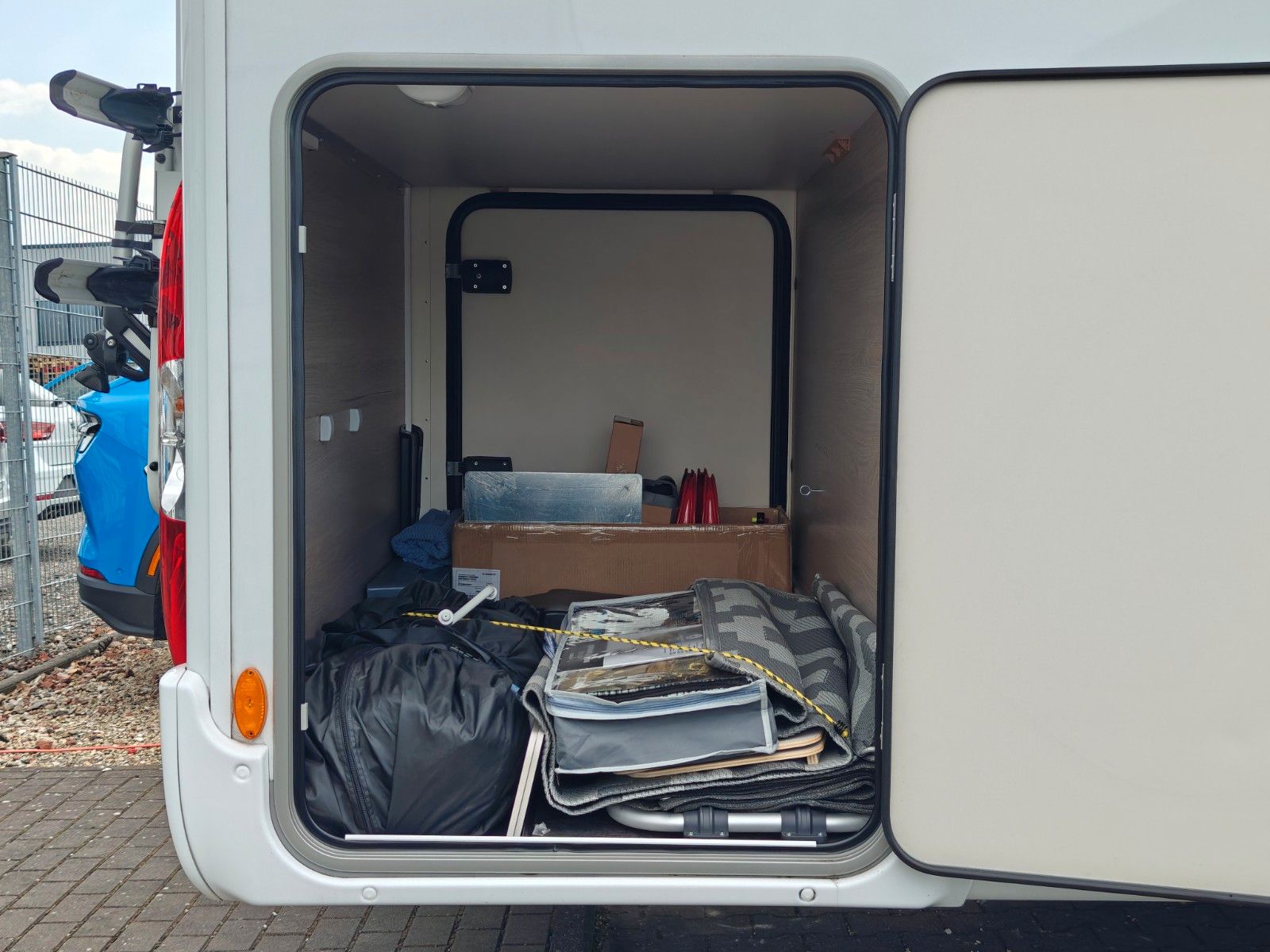 Fahrzeugabbildung Bürstner Nexxo Van T 620 G - SAT, TV, Navi, Einzelbetten