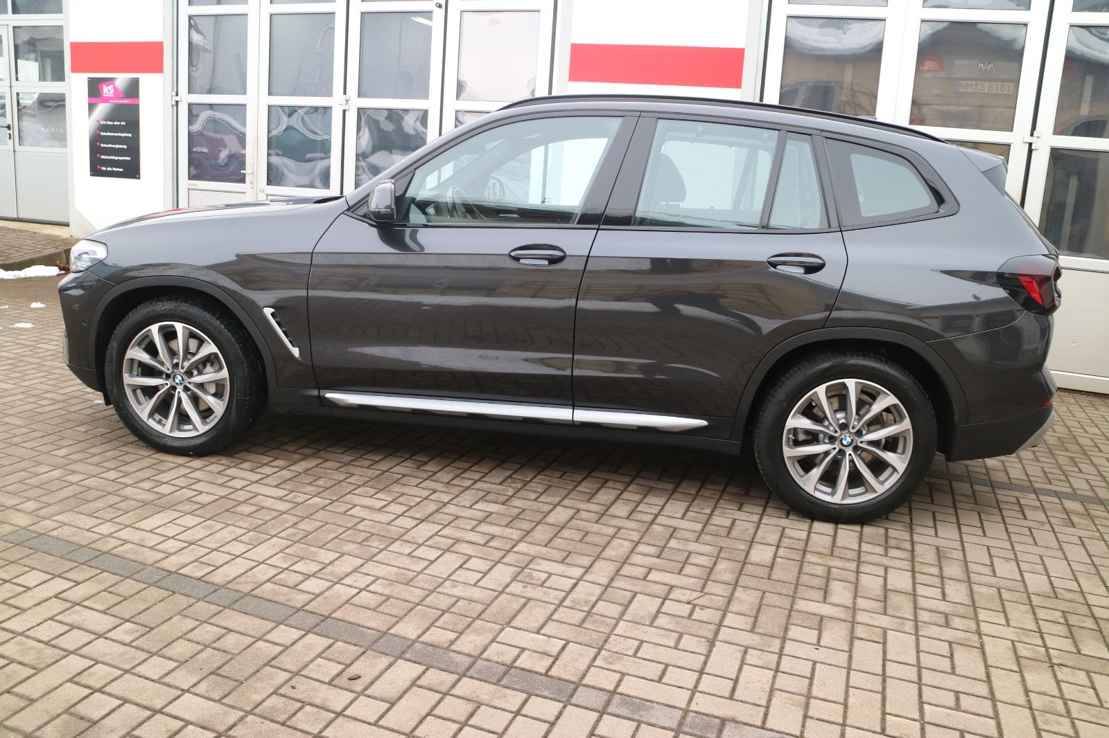 BMW X3 xDrive 30 d-M-Sport-PANO-Vollleder-ALU-19 foto 7