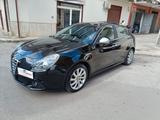 Alfa Romeo Giulietta 2.0 JTDm-2 170 CV TCT Exclu - Alfa Romeo Giulietta mit Halbautomatikschaltung