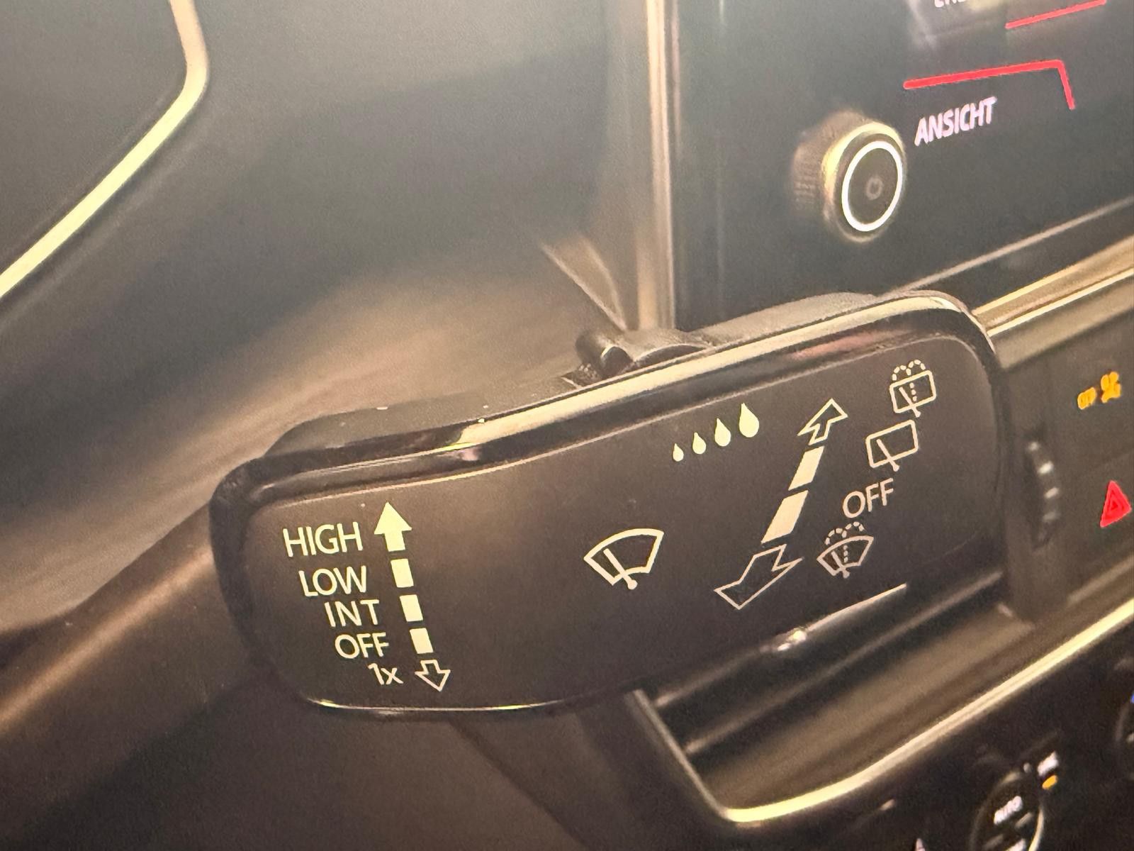 Fahrzeugabbildung SEAT Tarraco Xcellence 4Drive/ SCHECKHEFT/AHK/BEATS