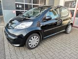 Peugeot 107 Urban Move KLIMA Bremsen VA & Reifen NEU!! - Peugeot 107 aus 2008