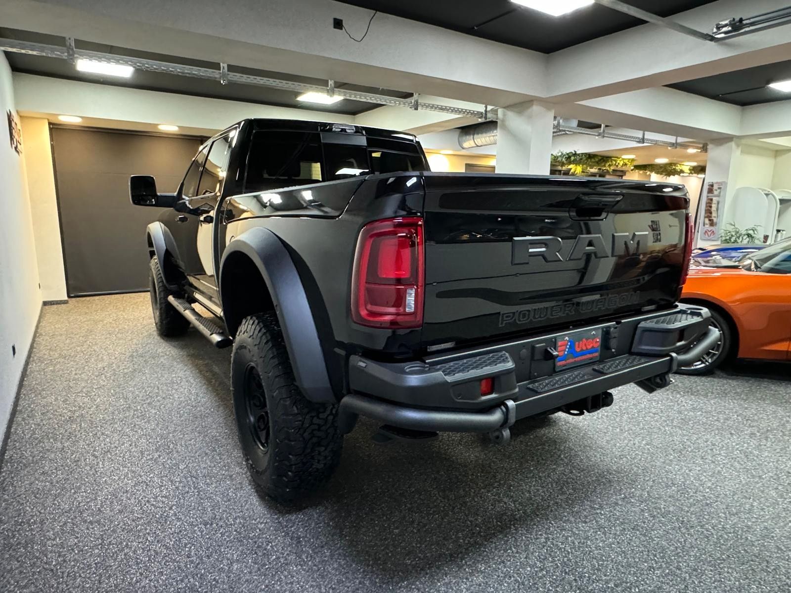 Fahrzeugabbildung Dodge 2500 AEV POWERWAGON OFF ROAD 6.4L-V8 39"-WINDE