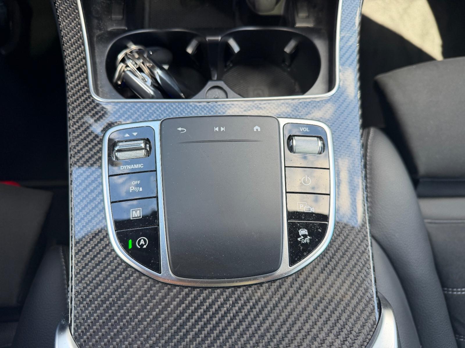 Mercedes-Benz GLC 300d 4Matic*AMG*AHK*Pano*Memory*Distr*360°