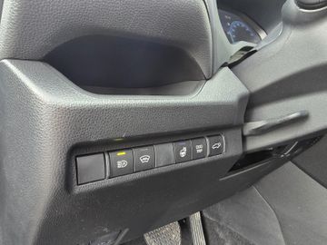 Toyota RAV 4 - 11