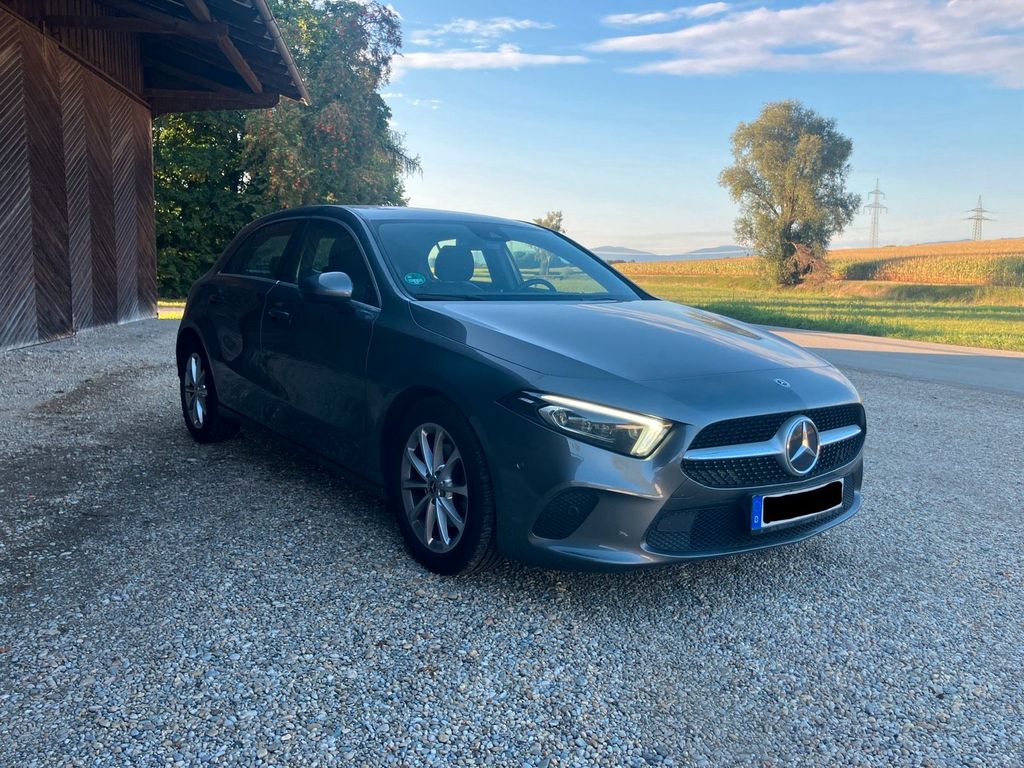Image of Mercedes-Benz A 200
