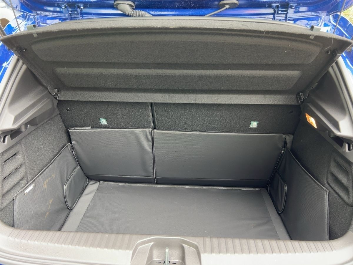 Renault Clio - Bild 18