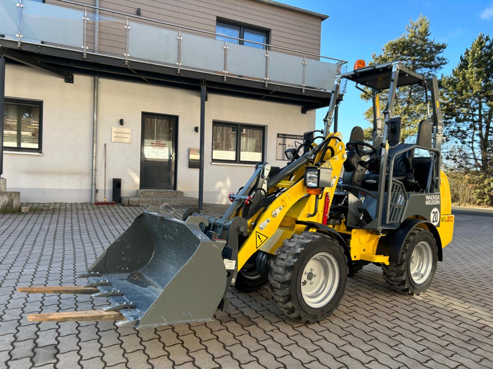 Wacker Neuson WL20 Canopy Gabel + Schaufel / ABE
