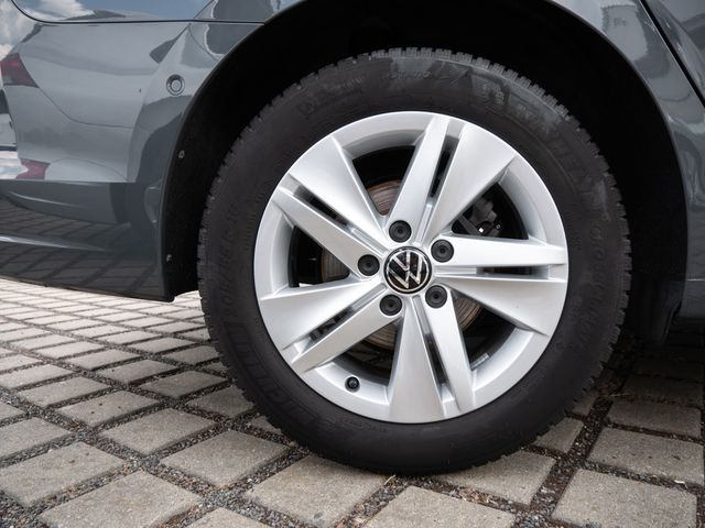 Golf VIII Variant 2.0 TDI Life STANDHZ ACC LED