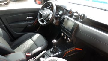 Dacia Duster Extreme TCe 130 PS mit AHZV Kamera, Navi,