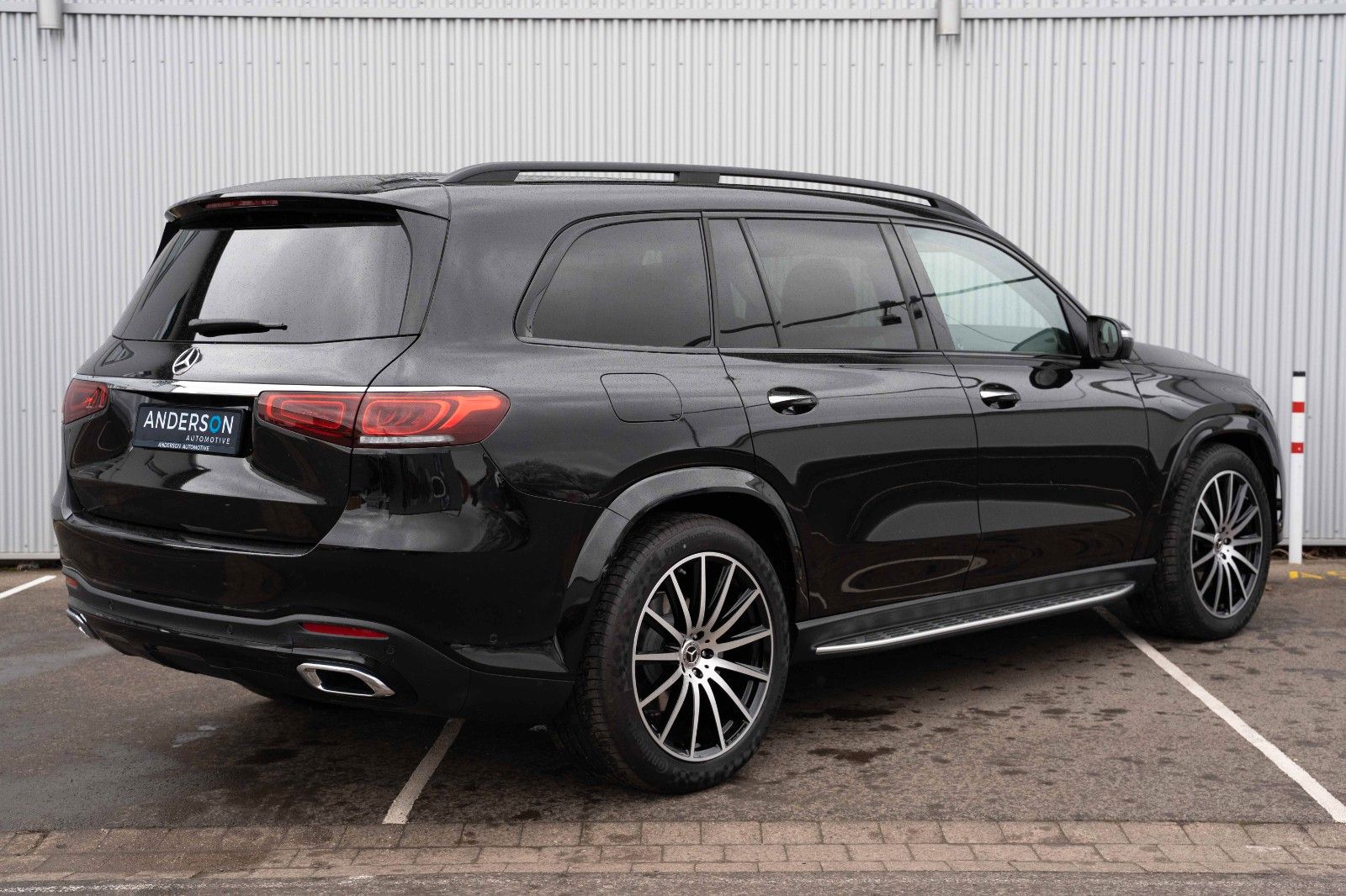 Fahrzeugabbildung Mercedes-Benz GLS 400d AMG 360° PANO BURM SOFT 7SIT MEMOR NEW+