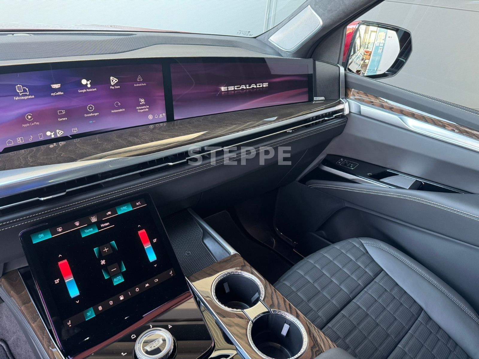 Cadillac Escalade FACELIFT MY26 6.2 V8 ESV Sport Platinum