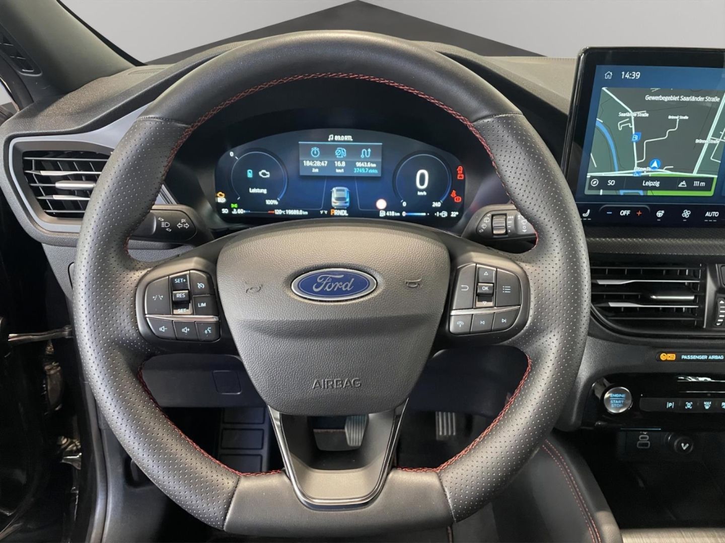 Fahrzeugabbildung Ford Kuga Hybrid ST-Line Navi Digitales Cockpit LED