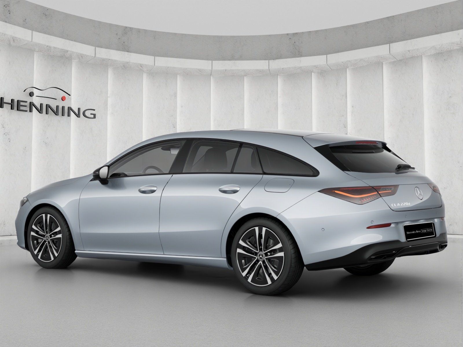 Mercedes-Benz CLA 220 d SB Night Panorama Burmester Sthz DIS imagem 2