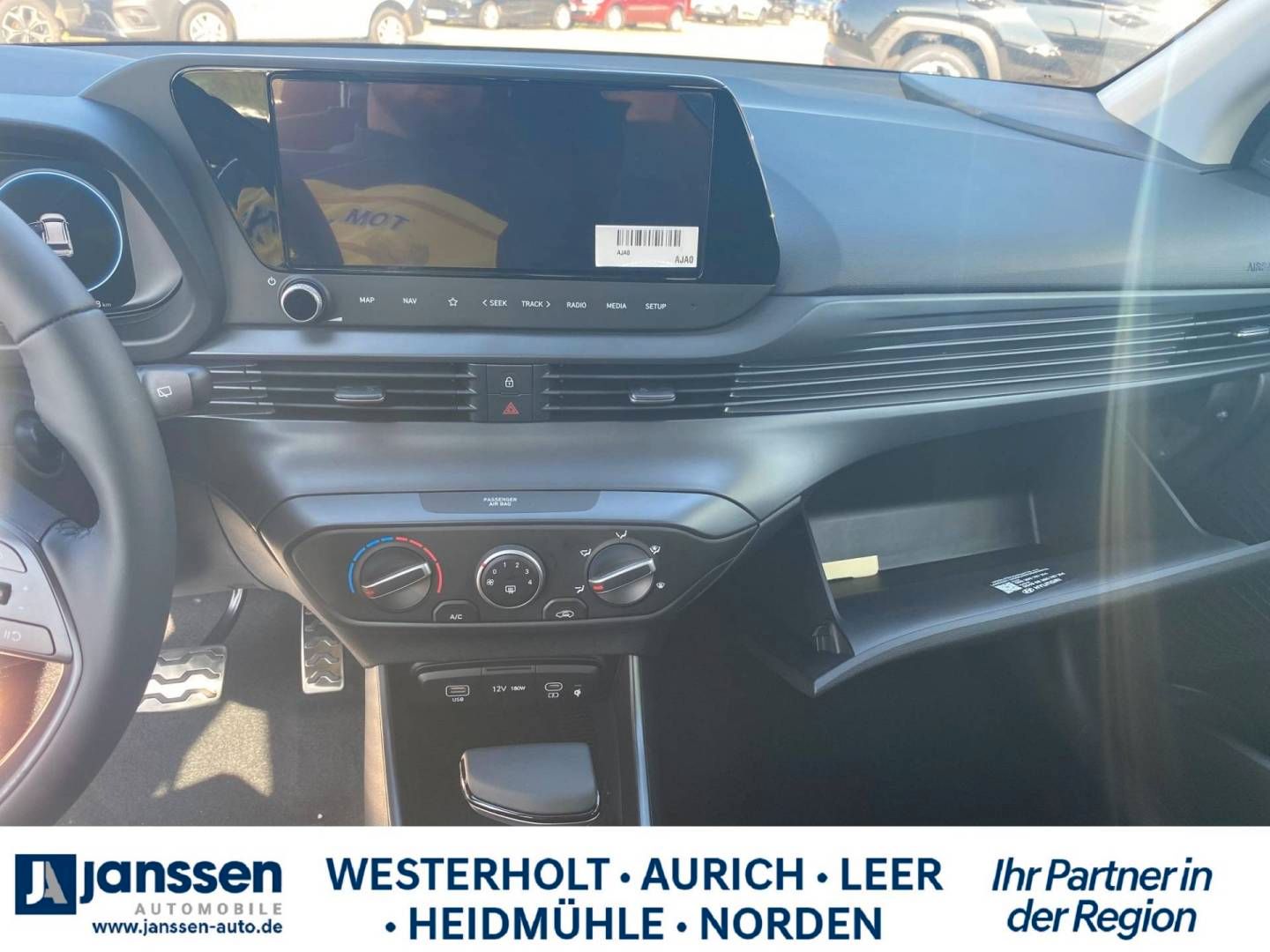 Fahrzeugabbildung Hyundai BAYON Trend, Bose Soundpaket