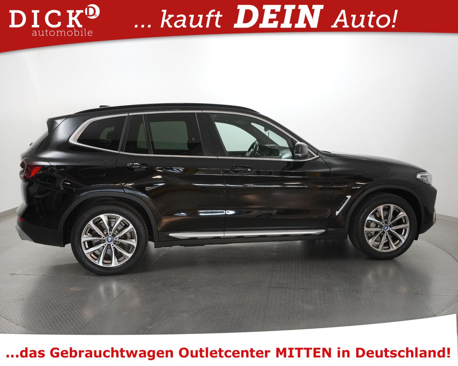 BMW X3 xDr 30e Sport LEDER+SHZ+VIRTU+KAM+PROF+AHK+MF imagem 2