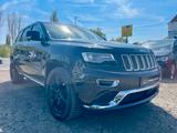 Jeep GRAND CHEROKEE 3.0 SUMMIT\AHK\LEDER\PANO\MEMORY - Jeep Grand Cherokee in Frankfurt (Main)
