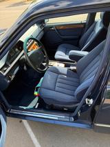 Mercedes-Benz 300 TE 4 MATIC 124 T - Mercedes-Benz 300: Kombi, Automatik