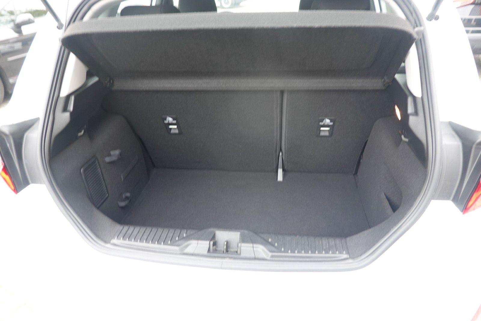 Fahrzeugabbildung Ford Fiesta Cool & Connect