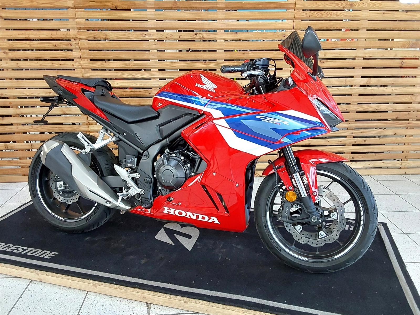 Honda CBR500R **Top Zustand**
